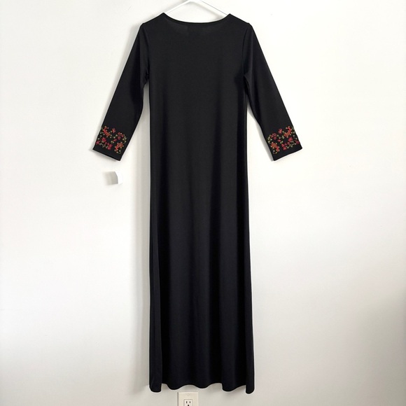 NEW Natori x Saks Fifth Avenue Black 3/4 Sleeve Maxi Shirt Dress Embroidered Sm - Picture 6 of 7